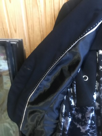 Пиджак черный, состояние хорошее, целый, чистый. без дефектов
Размеры в плечах . . фото 3