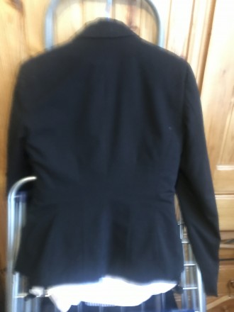 Пиджак черный, состояние хорошее, целый, чистый. без дефектов
Размеры в плечах . . фото 4