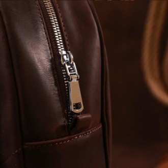 Жіночий коричневий шкіряний рюкзак вінтаж casual міський у лаконічному, акуратно. . фото 4