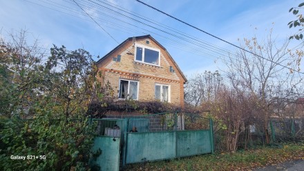 Продам 2 эт. кирпичный дом 110 кв.м. в с.Хотяновка,с.к Озерный. Киев. фото 1
