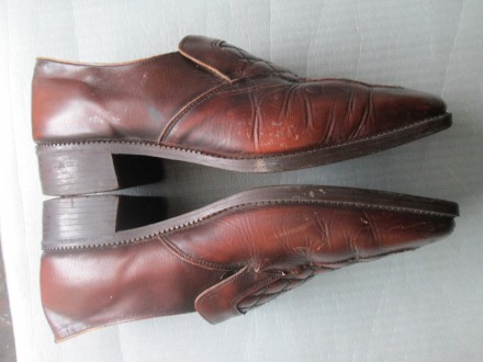 Туфлі чоловічі (демисезон), темнокоричневі, розм. 43-44

Туфлі чоловічі. Розмі. . фото 4