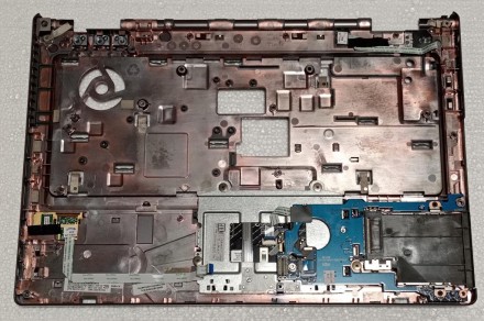Середня частина корпуса з тачпадом (палмрест) з ноутбука HP ProBook 6460b 6070B0. . фото 3