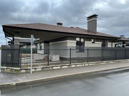 Продам дом в элитном КГ «Zoloche».С частью ремонта!.. Вишеньки. фото 1 Продам дом в элитном КГ «Zoloche».С частью ремонта!.. Вишеньки. фото 1