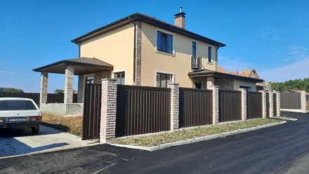Продам новый дом с гаражом м.Теремки 195 м.кв.. Крюківщина. фото 1 Продам новый дом с гаражом м.Теремки 195 м.кв.. Крюківщина. фото 1