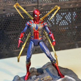 Фигурка Человек-паук из к\ф Мстители "Война Бесконечности", 17 см - Spider-Man, . . фото 3