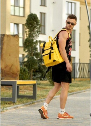Розкладний рюкзак жовтий чоловічий для ноутбука виготовлений зі зносостійкої, як. . фото 5