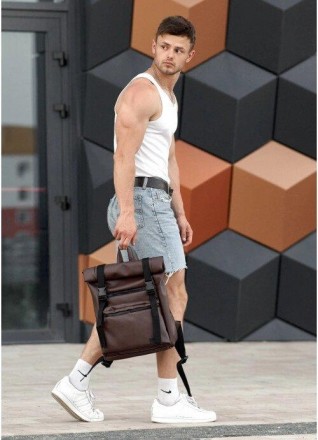 Розкладний рюкзак коричневий чоловічий для ноутбука виготовлений зі зносостійкої. . фото 3