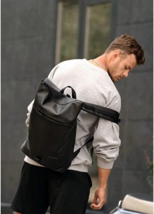 Чоловічий стильний рюкзак для ноутбука виготовлений зі зносостійкої, якісної, во. . фото 8