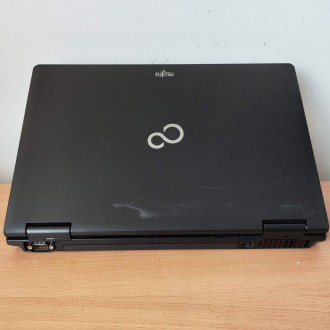 
Надежный ноутбук из Европы Fujitsu E752 15.6" HD+ i5-3210M/4GB/HDD 500 Gb/Intel. . фото 4