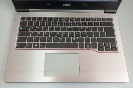 Ноутбук Fujitsu LIFEBOOK U745 14” 1600x900/i5 5200U 5Gen/ 8Gb DDR3/SSD 120Gb/Int. . фото 6