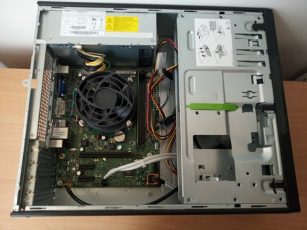 Системный блок Fujitsu ESPRIMO E420 E85+ sff / Intel Core i3-4130 (3.4 GHz)/ 4 G. . фото 5