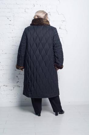 Зимове стьобане пальто Джолі з еко-хутром Супер Батал
Це зимове стьобане пальто . . фото 6