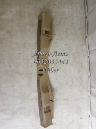 Панель багажника Honda CR-V 3 (06-12) є тріщина. . фото 2