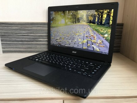 Ноутбук Acer Aspire ES1-411-C1XZ в нормальном состоянии. На корпусе ноутбука ест. . фото 4