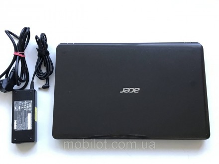 Ноутбук Acer Aspire E1-531 в нормальном состоянии. На корпусе ноутбука есть цара. . фото 5