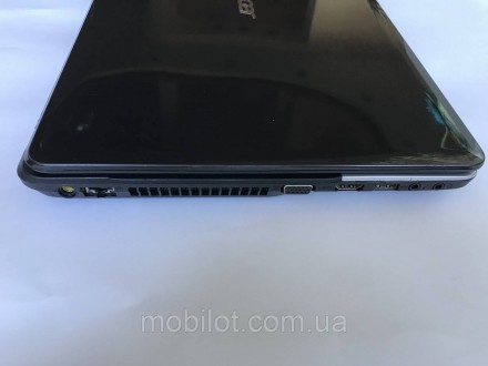 Ноутбук Acer Aspire E1-531 в нормальном состоянии. На корпусе ноутбука есть цара. . фото 8