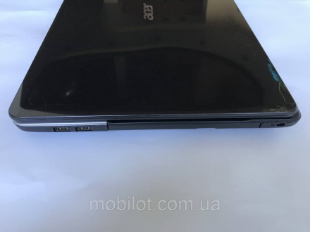 Ноутбук Acer Aspire E1-531 в нормальном состоянии. На корпусе ноутбука есть цара. . фото 9