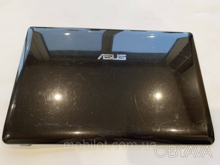 Часть корпуса крышка матрицы к ноутбуку Asus K52d. Есть повреждения и следы от э. . фото 1