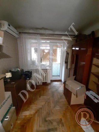 Пропонується на продаж затишна 3-кімнатна квартира в центрі міста на проспекті С. Вознесéнівський. фото 3