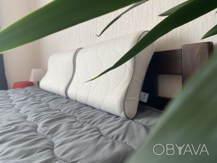 Подушка ортопедическая с памятью