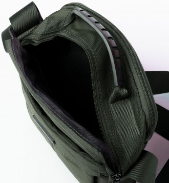 Практичная мужская сумка Lanpad LAN3768 green, хаки
Отличным вариантом на каждый. . фото 4