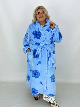 Теплий жіночий махровий халат Шалька
Жіночий махровий халат є комфортним і стиль. . фото 4