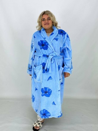Теплий жіночий махровий халат Шалька
Жіночий махровий халат є комфортним і стиль. . фото 6