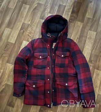 Пуховик Levi’s