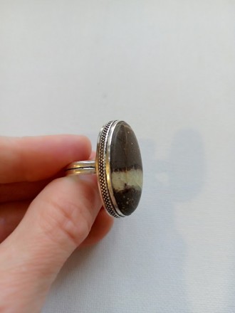 Предлагаю Вашему вниманию
шикарное серебряное кольцо 17,5 р-ра  (стоит штамп 92. . фото 3