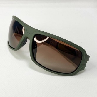 Солнцезащитные унисекс очки с поляризацией
	защита от ультрафиолета uv400;
	пол:. . фото 8