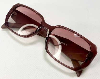 Корректирующие женские тонированные очки
	материал оправы: пластик;
	пол: женски. . фото 4