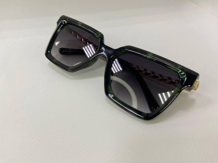 Солнцезащитные женские очки заквадратленные
	защита от ультрафиолета uv400;
	пол. . фото 3
