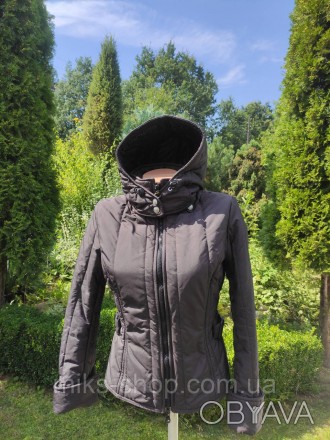 Жіноча куртка коротенька спортивна демі xs/s ( 063)