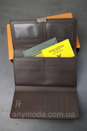 Популярна модель, Louis Vuitton, Луї Віттон у стильній фірмовій коробці.
Два від. . фото 3
