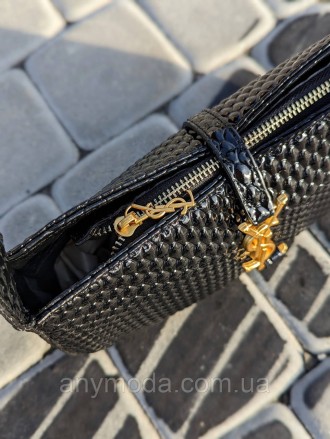 ✨Новинка ✨ 
Люксовая сумка женская Yves Saint Laurent, довольно вместительная и . . фото 4
