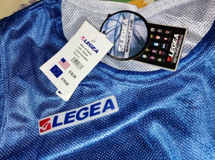 Двусторонняя баскетбольная форма Legea, размер-XL, длина футболки-80см, под мышк. . фото 6
