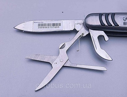 Туристичні ножі, на відміну від, скажімо, мисливських, не є холодною зброєю. Том. . фото 6
