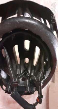 Продам НОВЫЙ  велосипедный шлем  производство Германия  UVEX  серебристого цвета. . фото 7