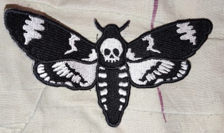 Патч, нашивка бабочка Бражник, "мертвая голова", клеевая основа, разме. . фото 4
