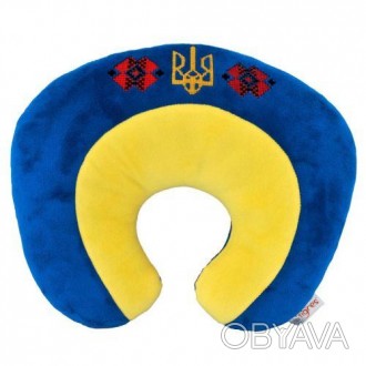 Милая плюшевая подушка подголовник в цветах украинского флага и с вышиванкой. Оч. . фото 1