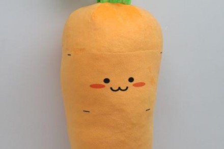 Оригінальна іграшка-обіймашка у вигляді моркви з милою мордочкою. Іграшка дуже м. . фото 4