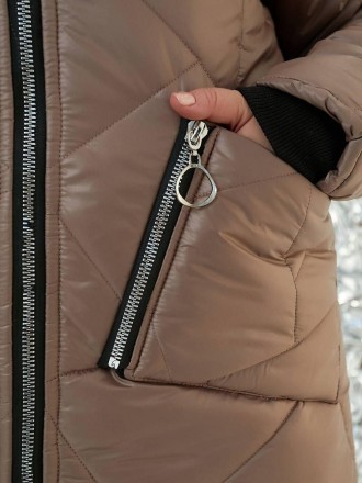
Зимняя длинная Куртка женская синтепоновая батал с капюшоном.
Код 016935
Цвета:. . фото 8