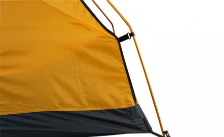 
Практичная трехсезонная 2/3-х местная палатка. Усовершенствованная форма каркас. . фото 5