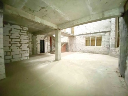 дом, 300.00 кв.м. . фото 8 * Київ. вул. Словечанська, 3/1. (Соломянський р-н).
Локація: верхні Совки, 15 . . фото 8