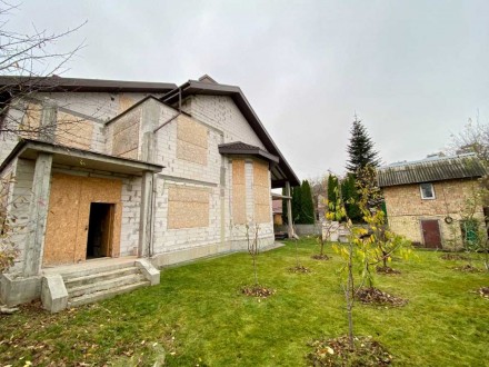 дом, 300.00 кв.м. . фото 6 * Київ. вул. Словечанська, 3/1. (Соломянський р-н).
Локація: верхні Совки, 15 . . фото 6