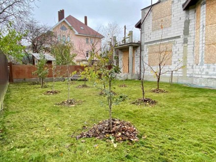 дом, 300.00 кв.м. . фото 5 * Київ. вул. Словечанська, 3/1. (Соломянський р-н).
Локація: верхні Совки, 15 . . фото 5