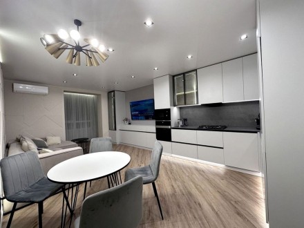 Продам шикарную 3-к квартиру (80м2) в ЖК Брама, ж/м Слобожанское. Днепр. фото 1 Продам шикарную 3-к квартиру (80м2) в ЖК Брама, ж/м Слобожанское. Днепр. фото 1