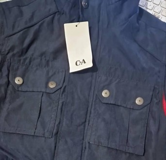 Синий жилет безрукавка, с карманами, на сетчатой подкладке C&A.
Германия.
Отличн. . фото 6