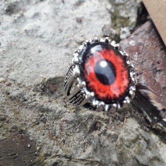 Мужское женское кольцо всевидящее око красное размер 19,5.
Бижутерний сплав. Све. . фото 2