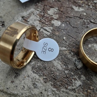 Мужское женское кольцо герб Украины золотистый размер 16-23 мм.
Металл: медецинс. . фото 5